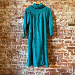 Elegant Teal Long Sleeve sweater Dress